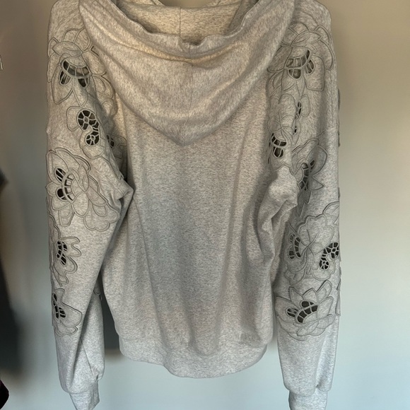 AMPERSAND AVE Gray Hoodie with Floral Accents - Picture 4 of 6